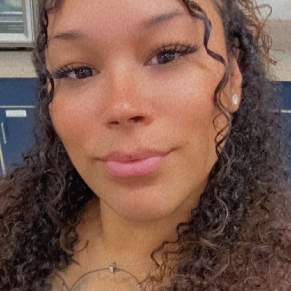 Meet your Posher, Chelce